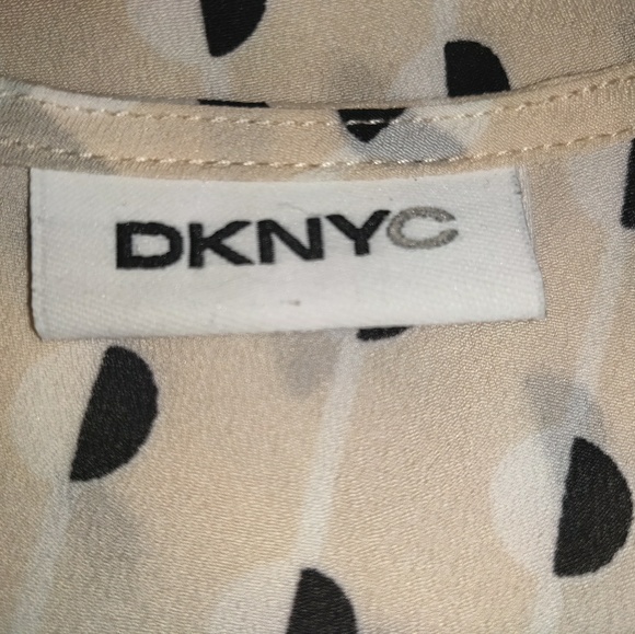 DKNY Blouse, Large, 3/4 length sleeve, beige - Picture 5 of 5